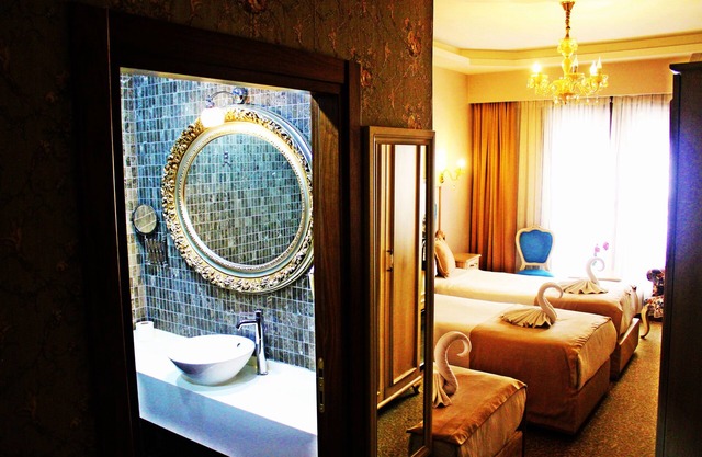 Vendome Hotel