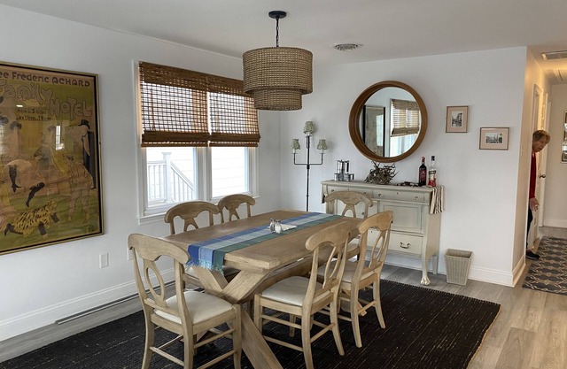 Ventnor newly renovated beach condo