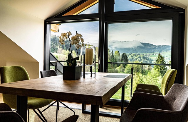 FEWO "Alpenloft Ausblick"