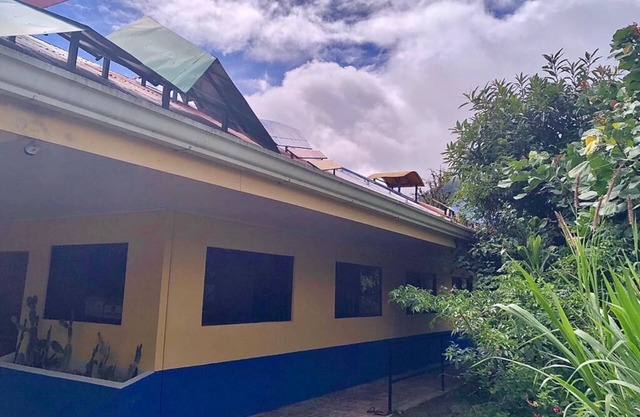 Verdant Arthouse w/ Riverview - minutes from cataratas!