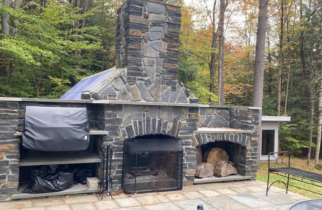 Vermont Mirror House