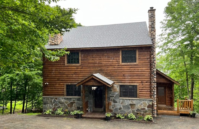 Designer Vermont Vacation Retreat