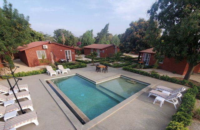 Very beautiful Villa Choucador, 70m2, located on the edge of a swimming pool with paddling pool