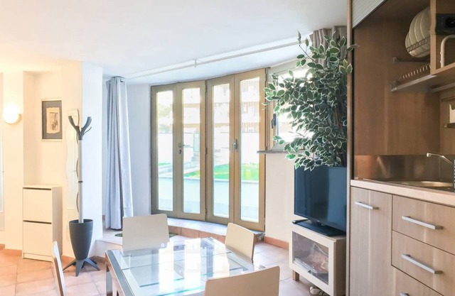 Very Bright Entire Apartment