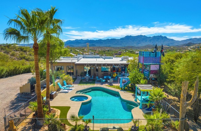 VERY Private Hilltop Hacienda with Spectacular 360 Degree Views