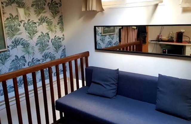 Very quiet and functional studio. Exceptional location Latin Quarter Paris