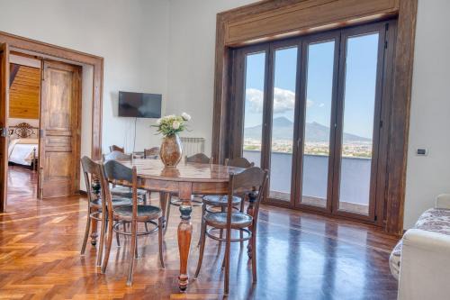 Vesuvius Penthouse Stay near Pompei & Amalfi Coast
