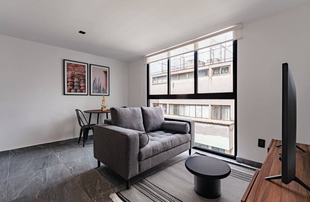 VH | 1 rec + gym and wifi | Sta Ma la Ribera | 24
