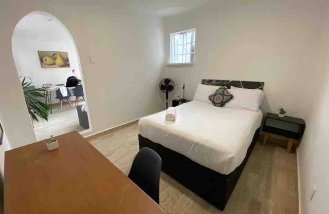 VH | FLAT w/wifi and comfy beds| 113