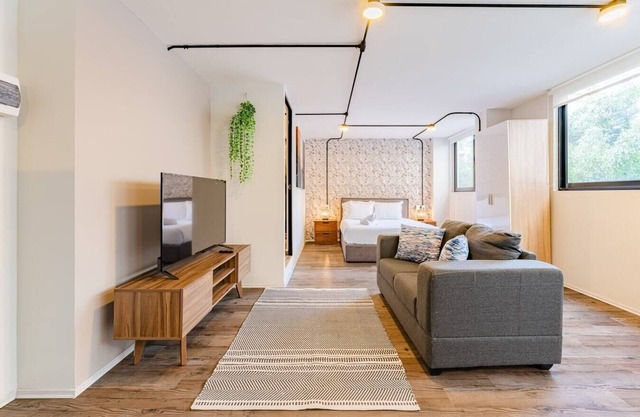 VH | Minimalist Loft + Washing Room and Gym | 258