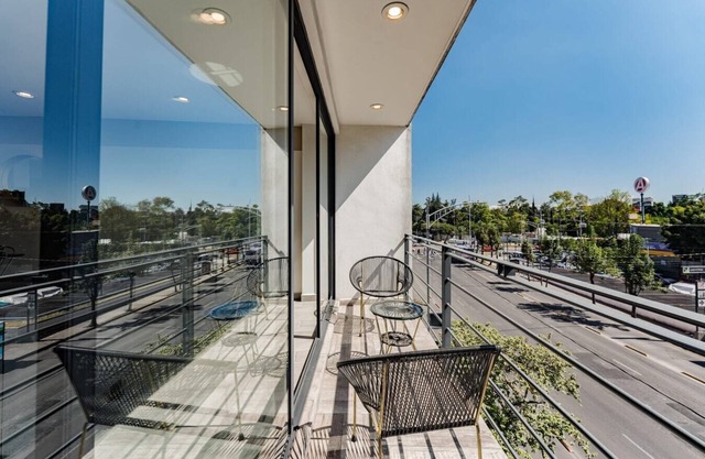 VH | Spacious apt Roma Sur + balcón and wifi | 221