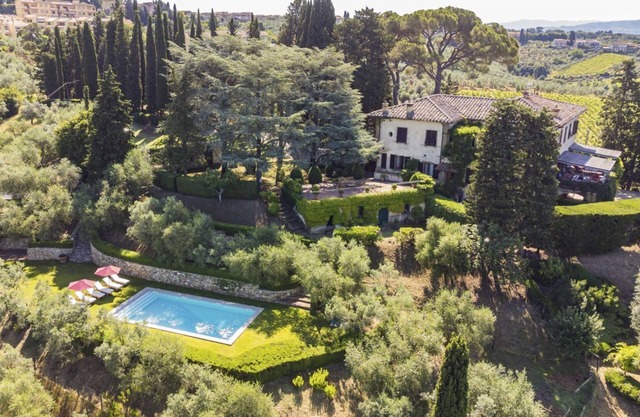 Villa D'Agnola by MMega