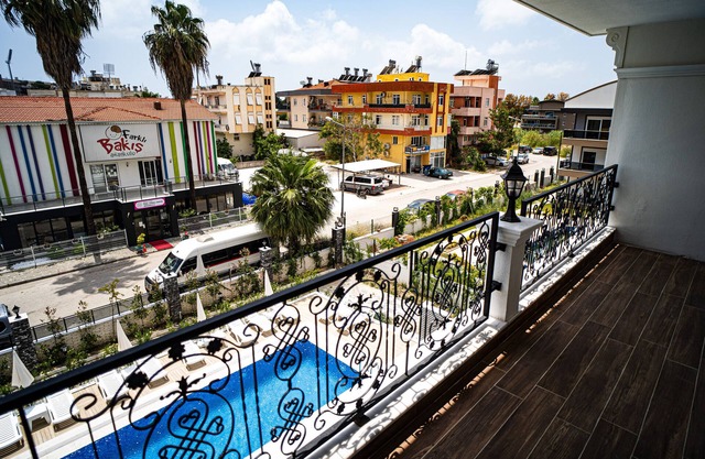 Via Pardi Apart Belek