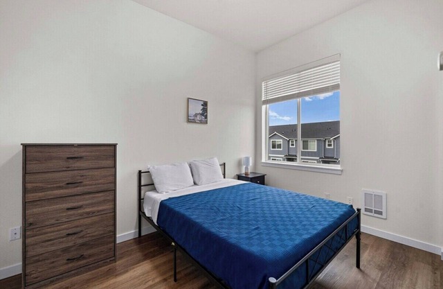 Vibrant 1BR/1BTH Apartment near PLU / UWT