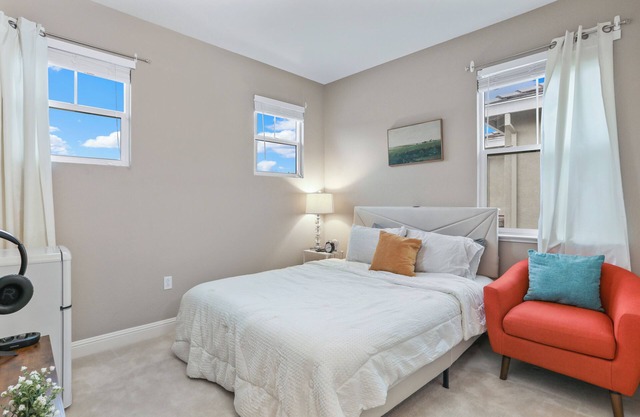 Exuberant LUXE 7-BR Placid Vibe w/ Free Parking