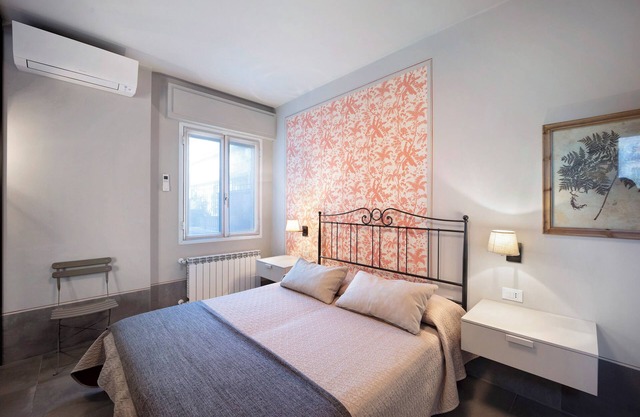 Victoria Apartments Fil Rouge' mit Balkon, Klimaanlage und WLAN