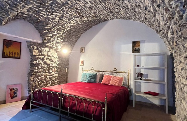 Victoria House - Fully equipped stone house
