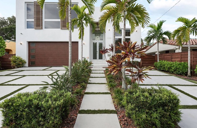 Victoria Villa | JadoreLuxe Collection | Brand New