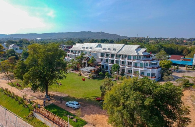 Vieng Khong Hotel