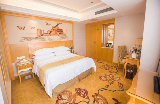 Vienna Hotel Guangdong Huizhou Jiangbei Sanxin
