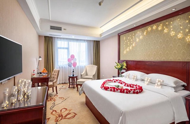 Vienna Hotel Guilin North Road