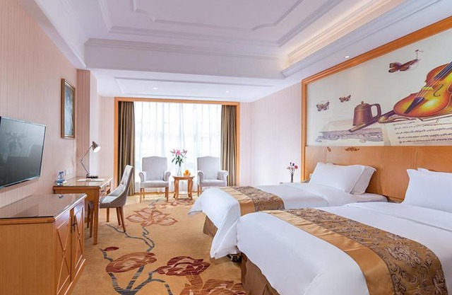 Vienna Hotel Yangjiang Jiangcheng District