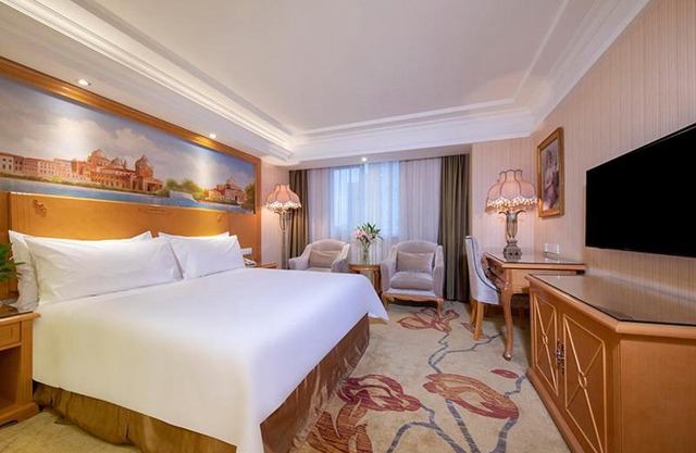 Vienna International Hotel Beijing GuangAnMen