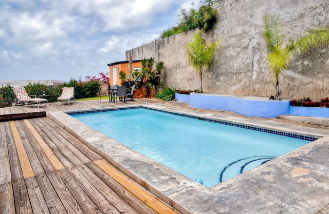 Vieques Island House con impresionantes vistas y piscina!