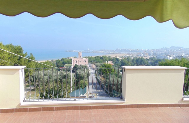 Vieste Ferienwohnung mit Meerblick 200 Meter vom Strand entfernt