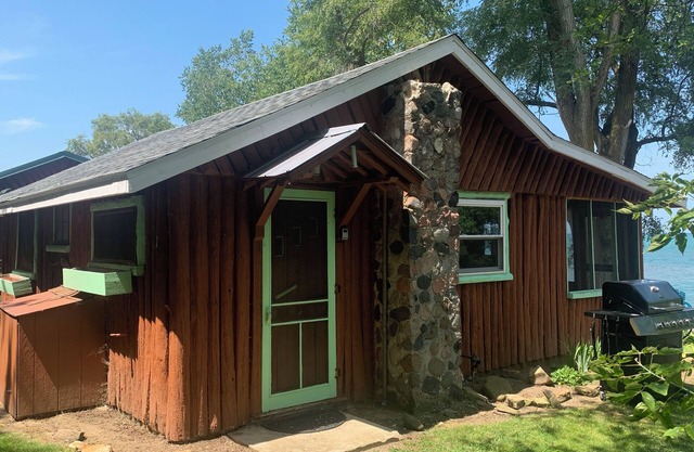 View glorious sunrises and sunsets from this cozy cabin right on Lake Huron! 🌅