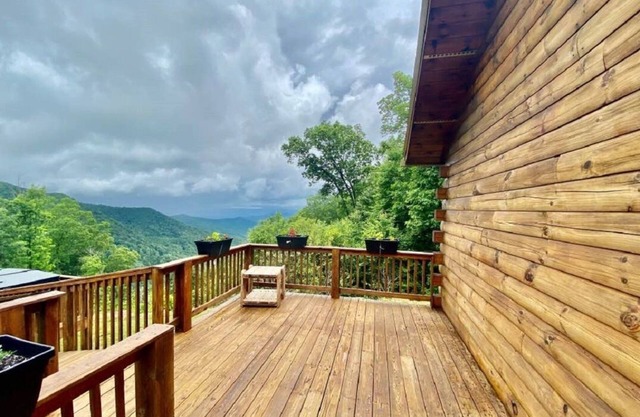 VIEWS at 3800 Elevation! Big Bench High Cabin