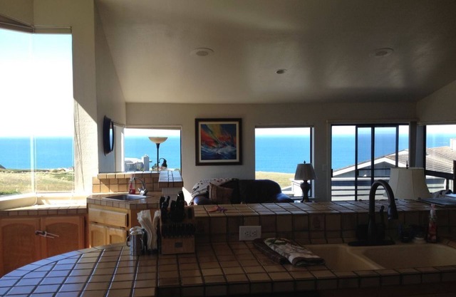 Ansichten !!! 4 Bd / 3 BA; Möwe Dr. Gegenüber vom Strandweg; Whirlpool; 2-nt erkundigen