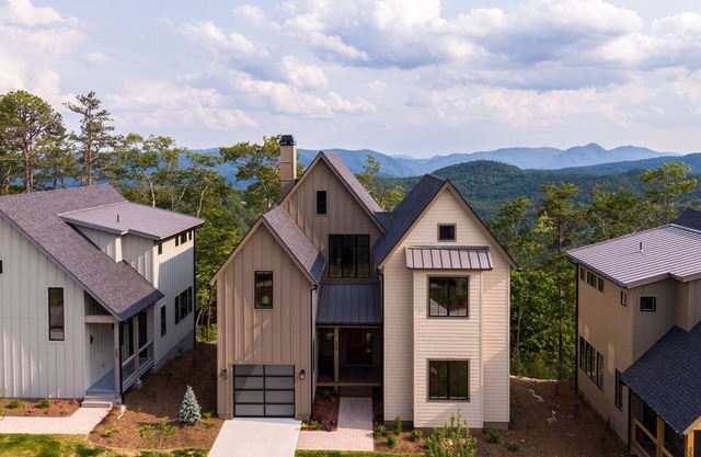 Views of Fortune at Blue Ridge Mountain Club-4BD/4.5BA, Views!