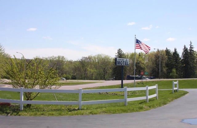 Viking Jr. Motel