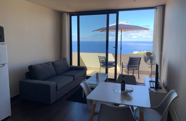 Villa Pinheira I, zwei Schlafzimmer und Meerblick
