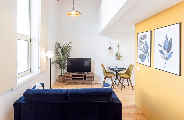 Vila Burgães - Casa 6 by LovelyStay
