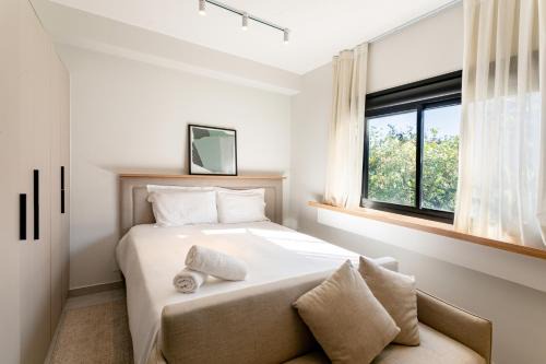 Vila Olimpia Viva Benx Flats by Feel Sampa