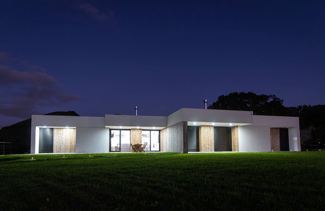 Vila Vicente (Jacuzzi, Sauna and Parking)