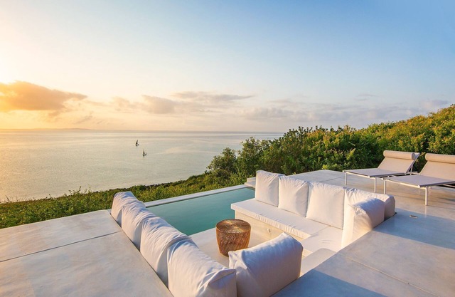 Overlooking Ocean Private Beach House