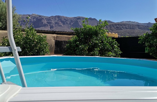 Villa la almendra A with private and heated swimming pool free wifi