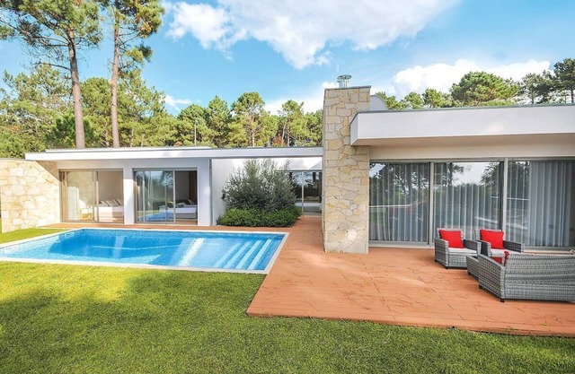 Villa 273 Spacious Villa w/ Sea View