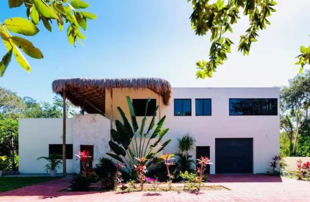 Villa 4Bedroom|6 Beds| 5B , Pool , close to Tulum \ Playa del carmen