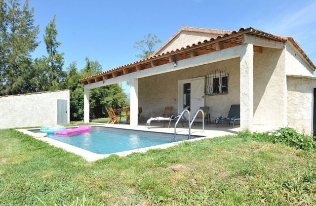 Villa 70m² Private heated pool, large garden