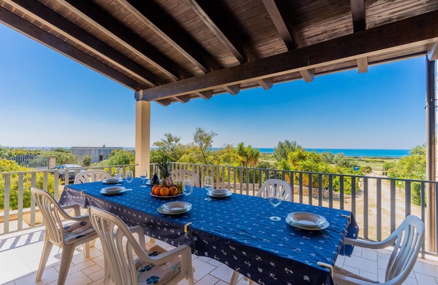 Villa 'A Casa Di Silvia' with Sea View, Private Terrace and Air Conditioning