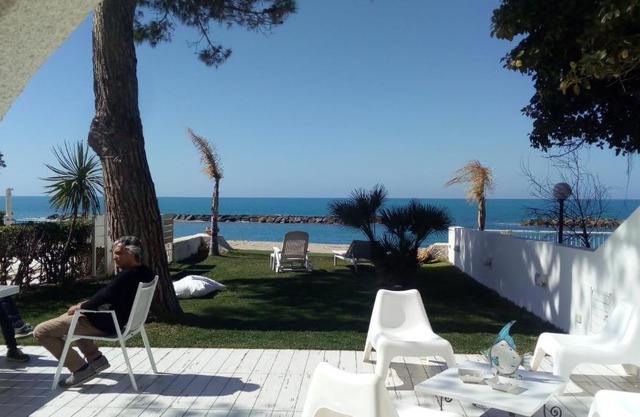 Villa a Diamante Sulla Spiaggia