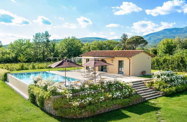 Villa Agna - Vier Schlafzimmer Villa, Schläft 8