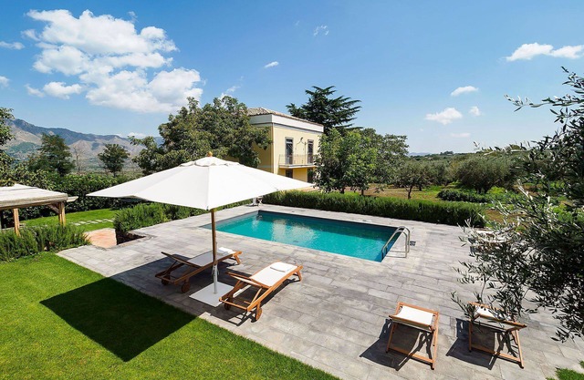 Villa in Randazzo mit 5 Schlafzimmern 10 Schlafplätzen