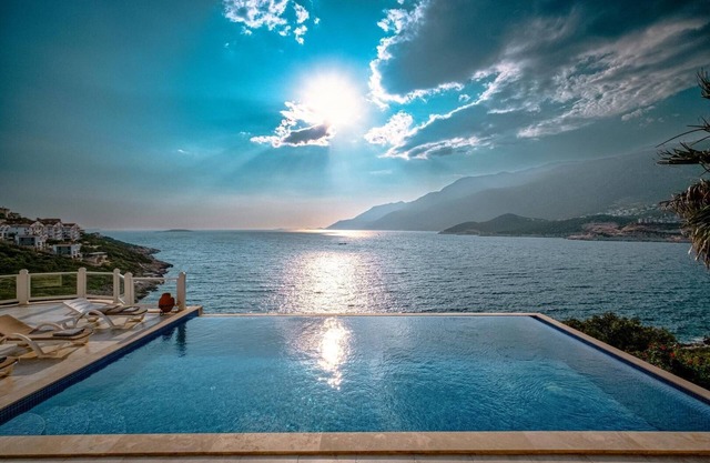 Villa Alis Amazing Sea view with Private Jetty