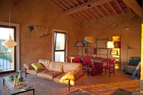 Appartement in Volterra mit gemeinschaftlichem Pool, Terrasse und Garten