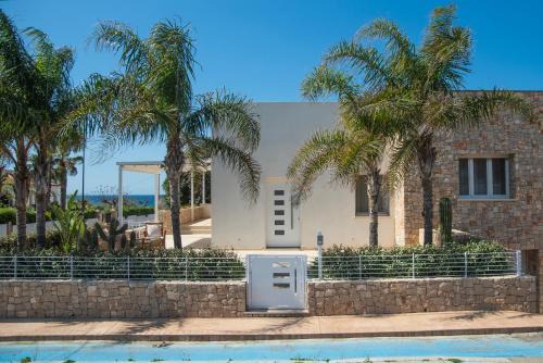 VILLA ALMA Sea house